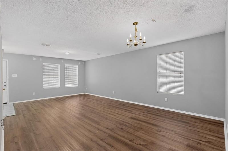 3040 Clemente Drive, Grand Prairie TX 75052 - Photo 5