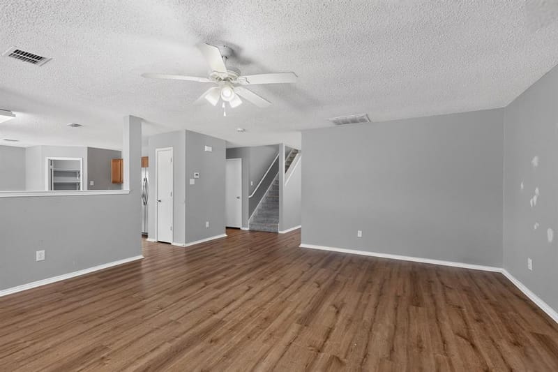 3040 Clemente Drive, Grand Prairie TX 75052 - Photo 10