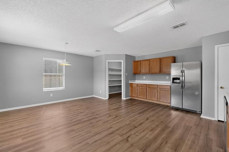 3040 Clemente Drive, Grand Prairie TX 75052 - Photo 14