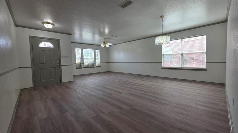 4504 Skipador Drive, Fort Worth TX 76179 - Photo 5