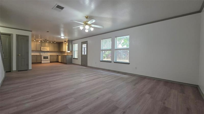 4504 Skipador Drive, Fort Worth TX 76179 - Photo 8