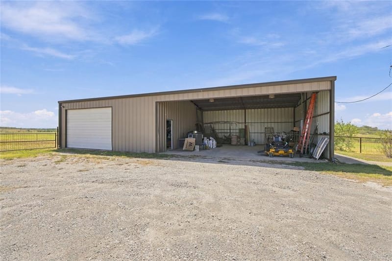 290 Barton Road, Maypearl TX 76064 - Photo 29