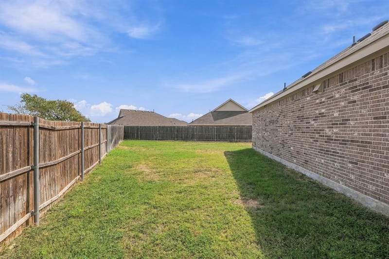 14840 Grey Feather Trail, Fort Worth TX 76052 - Photo 36