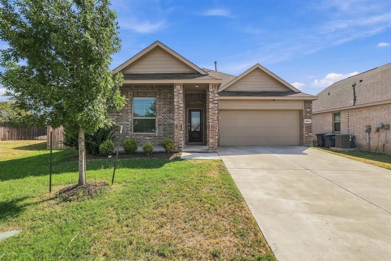 14840 Grey Feather Trail, Fort Worth TX 76052
