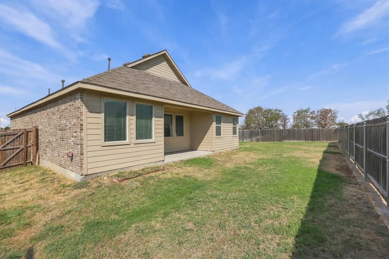 14840 Grey Feather Trail, Fort Worth TX 76052 - Photo 33