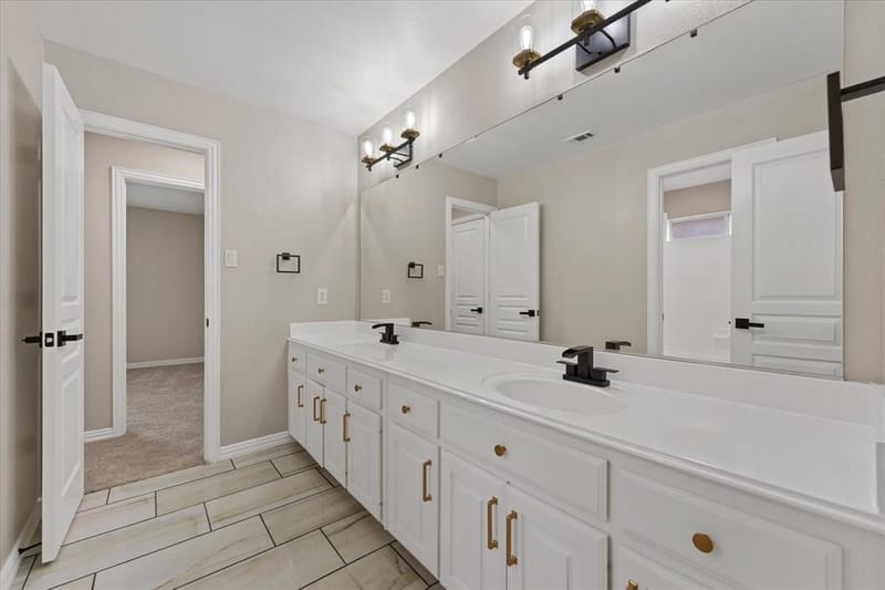 2831 Atrium Drive, Grand Prairie TX 75052 - Photo 23