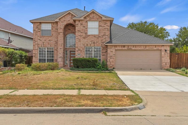 2831 Atrium Drive, Grand Prairie TX 75052 - Photo 3