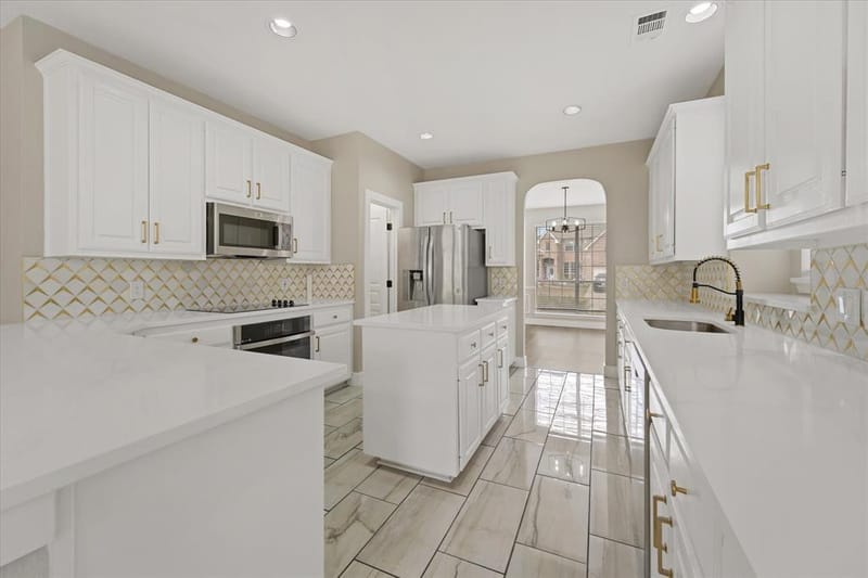 2831 Atrium Drive, Grand Prairie TX 75052 - Photo 20