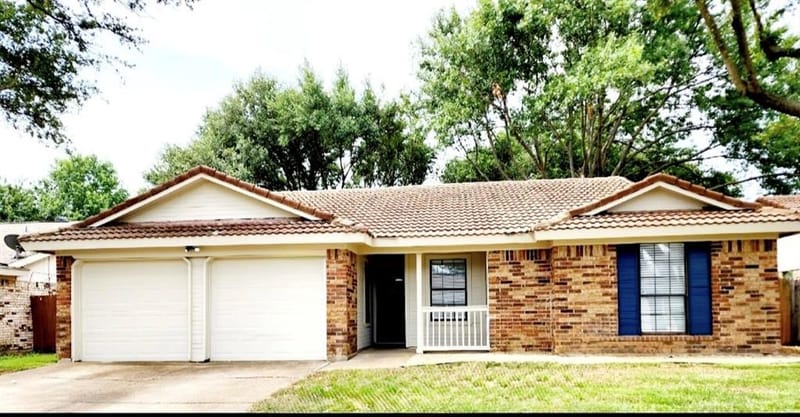 304 Juniper Drive, Arlington TX 76018