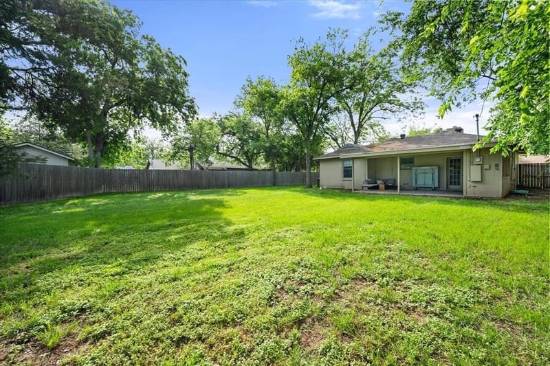 3458 Suffolk Drive, Fort Worth TX 76109 - Photo 24