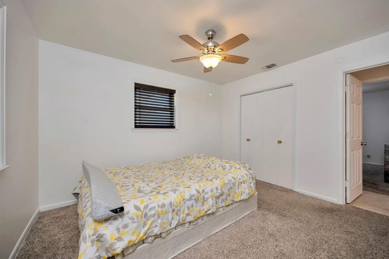 512 E Mission Street, Crowley TX 76036 - Photo 16