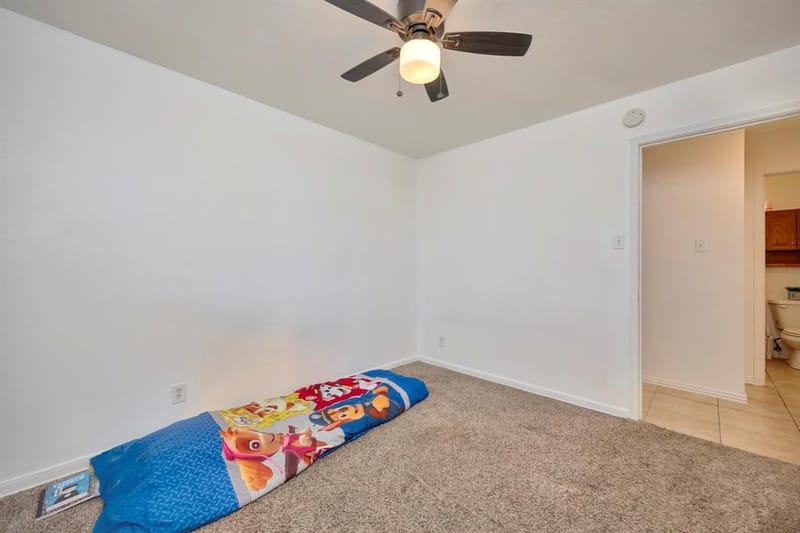 512 E Mission Street, Crowley TX 76036 - Photo 20