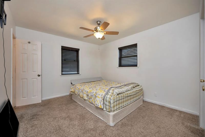 512 E Mission Street, Crowley TX 76036 - Photo 15