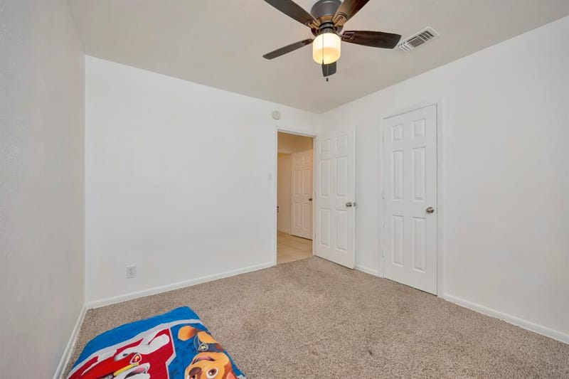 512 E Mission Street, Crowley TX 76036 - Photo 21