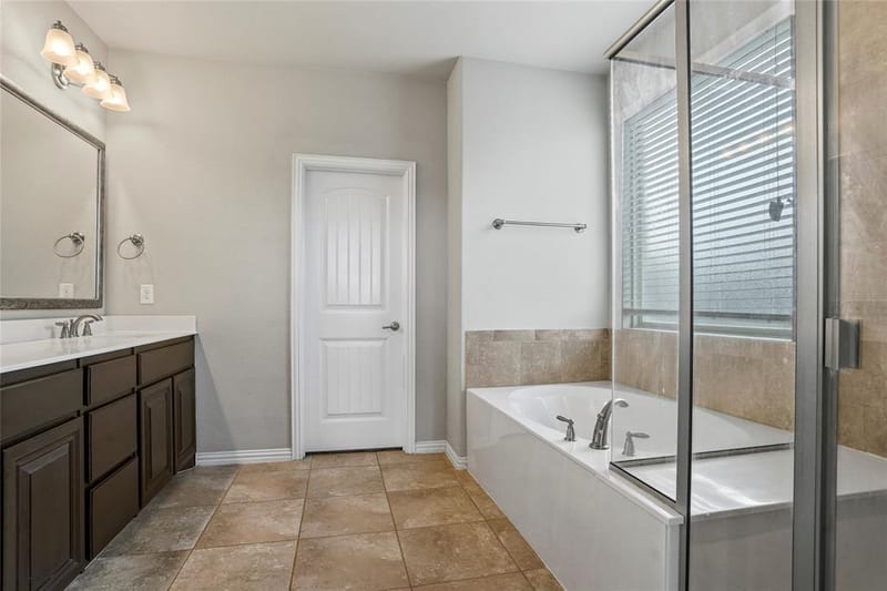 425 Rossville Drive, Midlothian TX 76065 - Photo 27