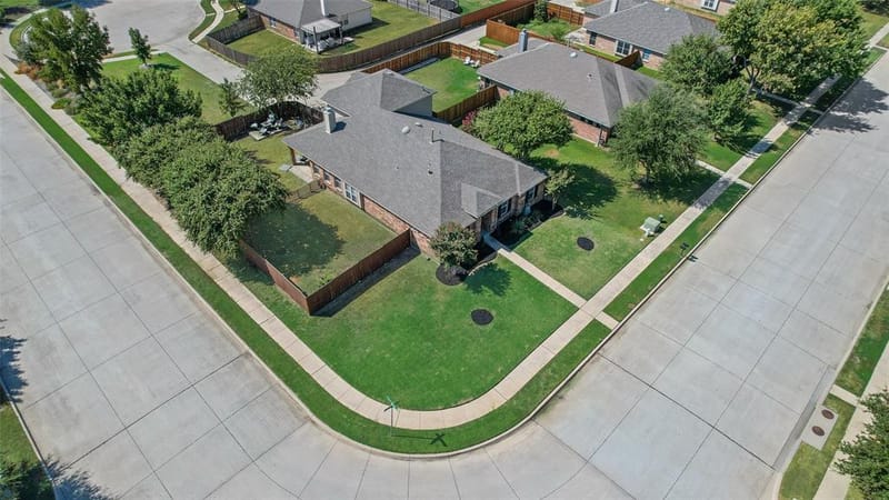 2408 Creekdale Drive, Denton TX 76210 - Photo 7