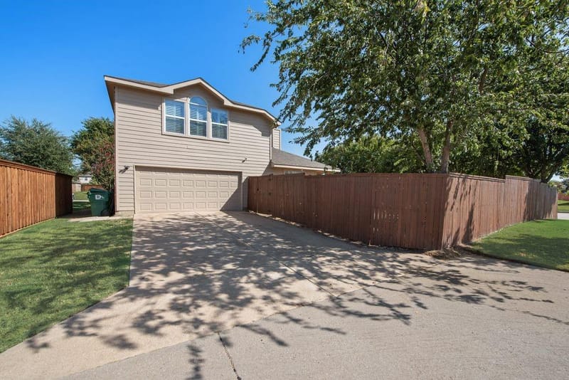 2408 Creekdale Drive, Denton TX 76210 - Photo 9