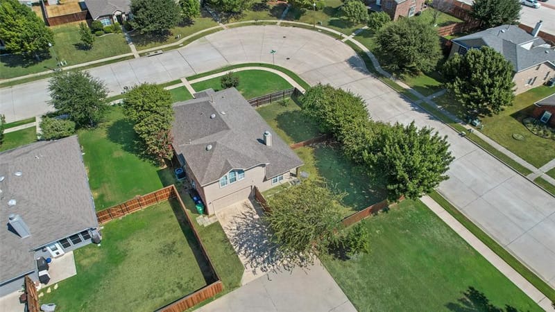 2408 Creekdale Drive, Denton TX 76210 - Photo 10