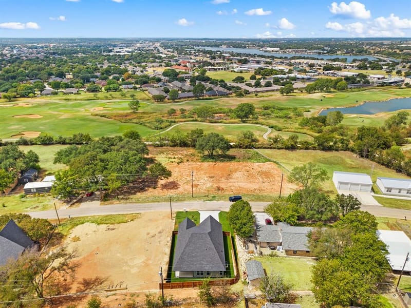 605 Mustang Trail, Granbury TX 76049 - Photo 30