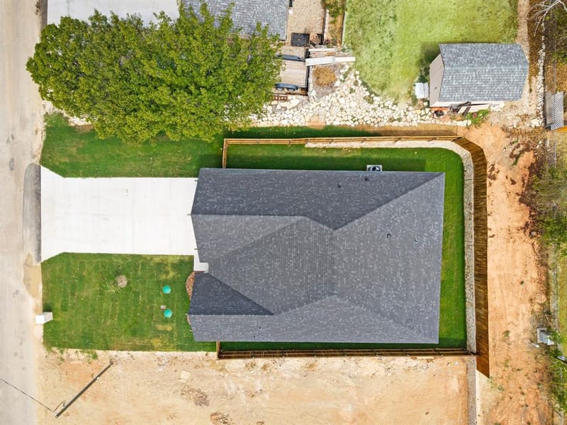 605 Mustang Trail, Granbury TX 76049 - Photo 31