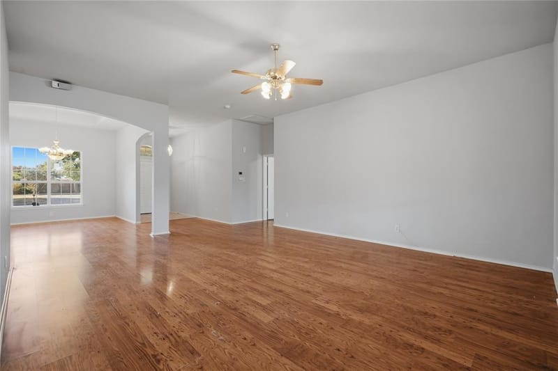1701 Manten Boulevard, Denton TX 76208 - Photo 5