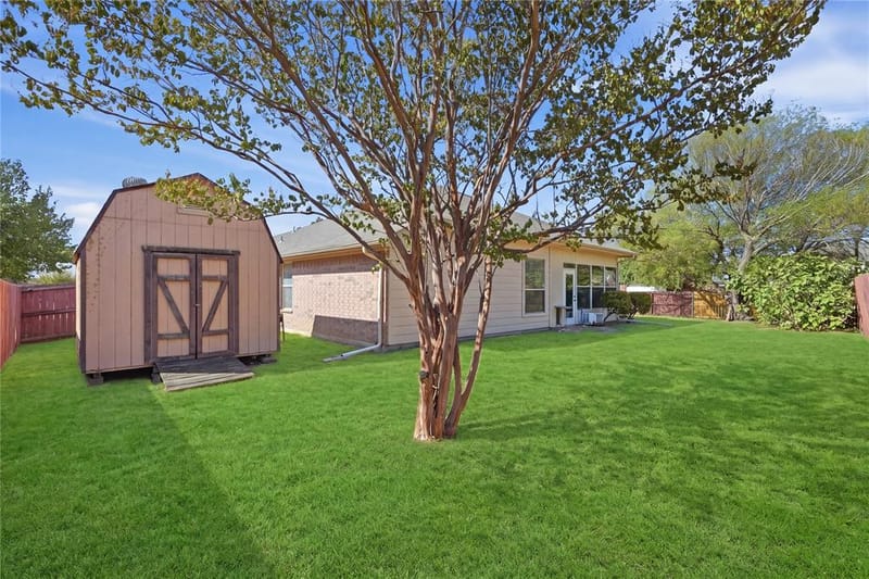 1701 Manten Boulevard, Denton TX 76208 - Photo 30