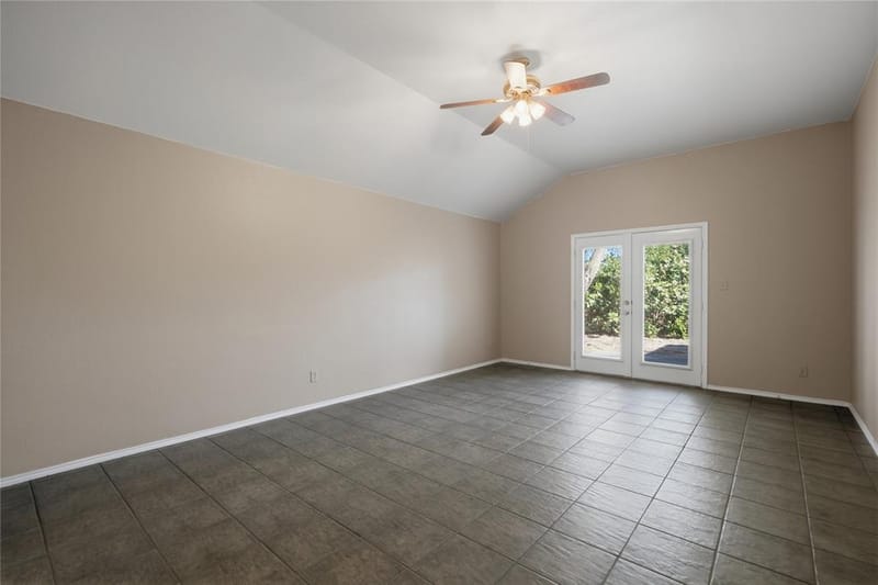1701 Manten Boulevard, Denton TX 76208 - Photo 14