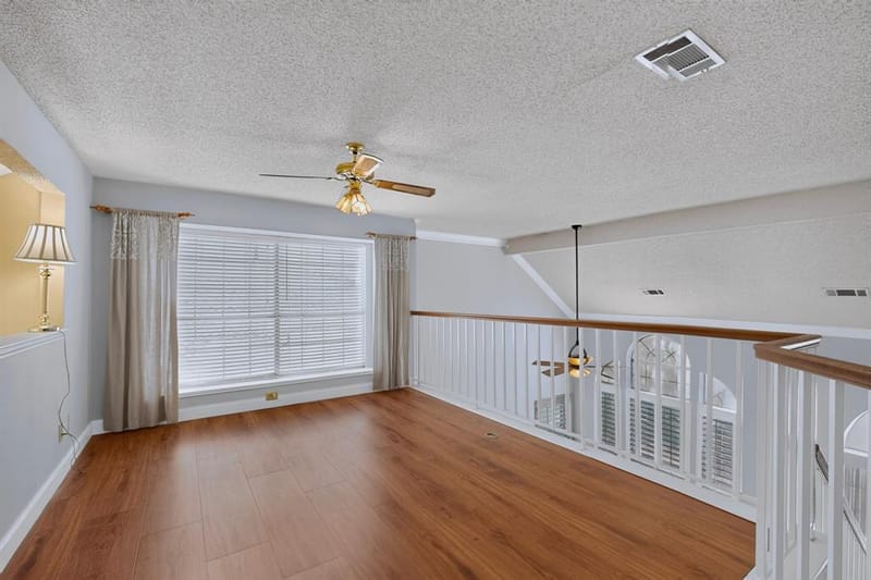 542 Clayton Street, Grand Prairie TX 75052 - Photo 30