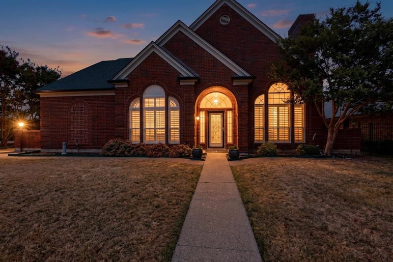 542 Clayton Street, Grand Prairie TX 75052 - Photo 40