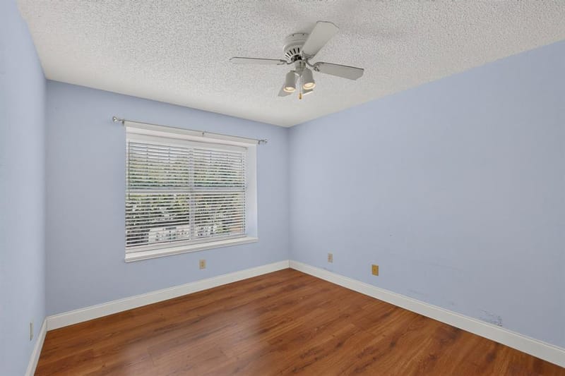 542 Clayton Street, Grand Prairie TX 75052 - Photo 21