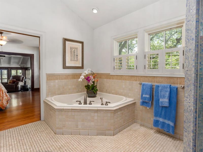 2401 Stadium Drive, Fort Worth TX 76109 - Photo 27