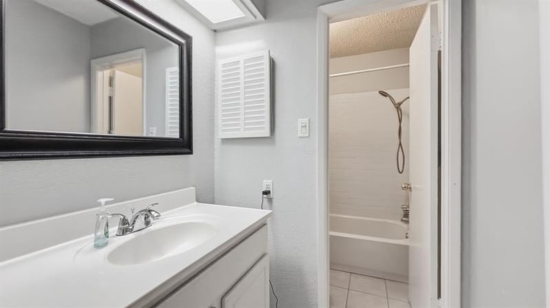 5232 Fleetwood Oaks Avenue # 216, Dallas TX 75235 - Photo 12