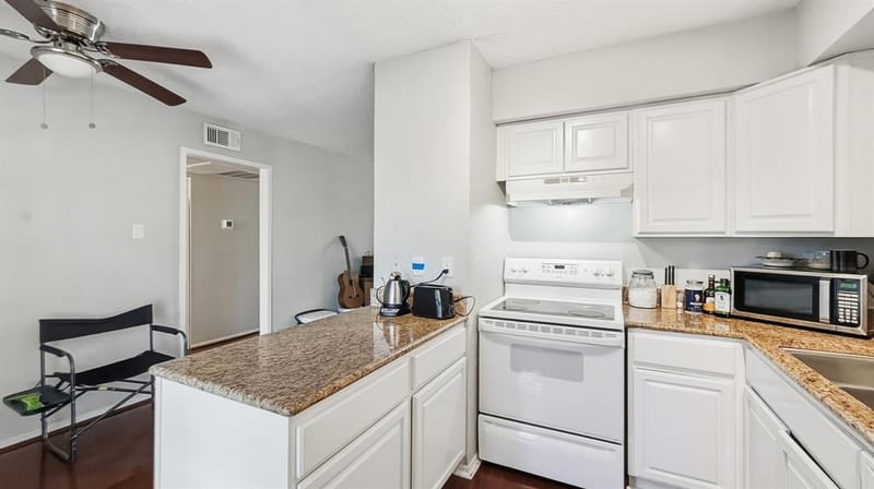 5232 Fleetwood Oaks Avenue # 216, Dallas TX 75235 - Photo 8