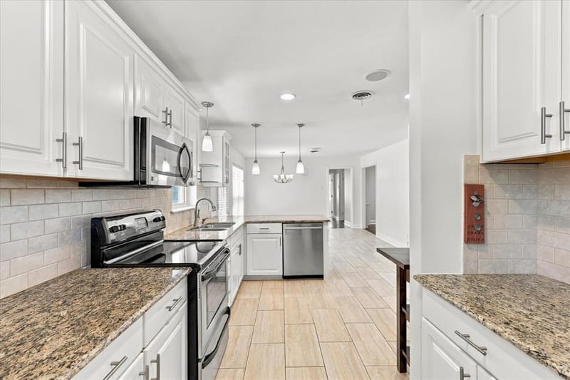 8805 Westfield Drive, Dallas TX 75243 - Photo 16