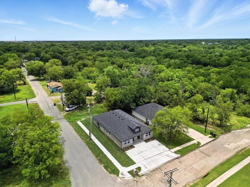 3206 Sayle Street # 102, Greenville TX 75401 - Photo 15