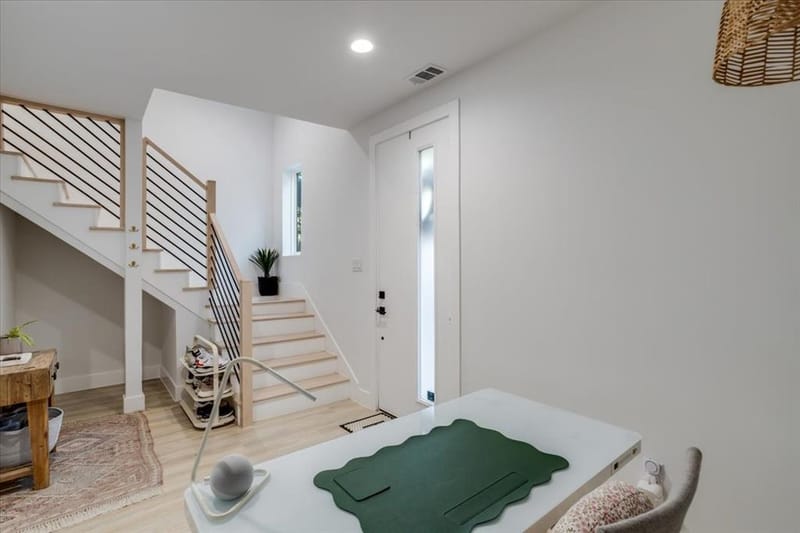 2038 N Prairie Avenue # 104, Dallas TX 75204 - Photo 21
