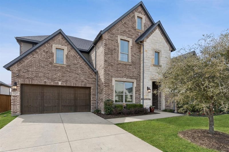 2713 Maverick Way, Celina TX 75009 - Photo 2