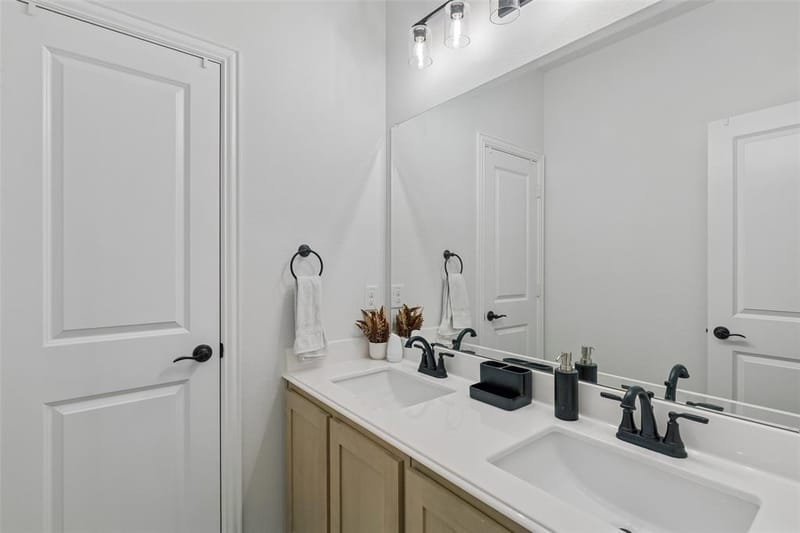 1005 Best Road, McKinney TX 75071 - Photo 24