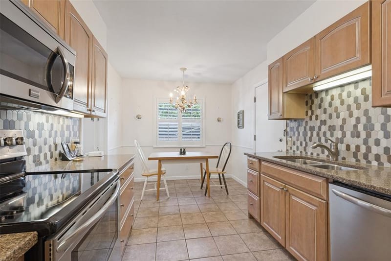 6311 Bandera Avenue # A, Dallas TX 75225 - Photo 14