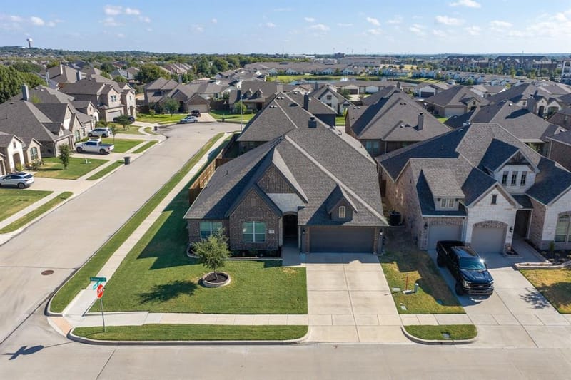 288 Brazos Street, Burleson TX 76028 - Photo 36