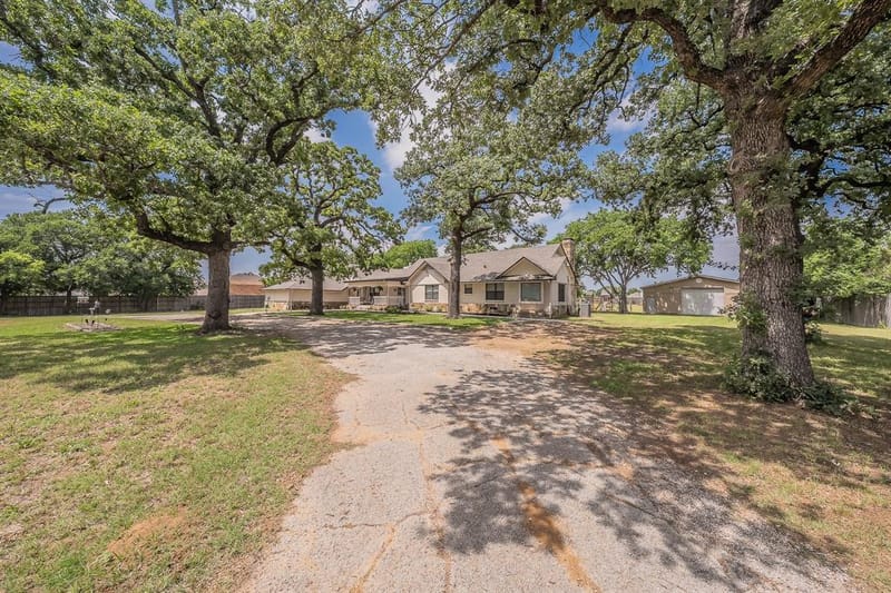 2313 Hickory Creek Road, Denton TX 76210 - Photo 3