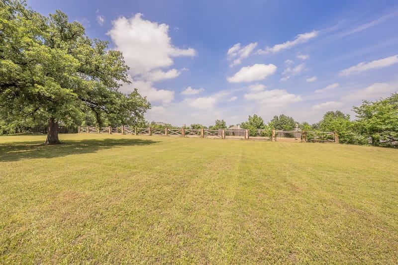 2313 Hickory Creek Road, Denton TX 76210 - Photo 37