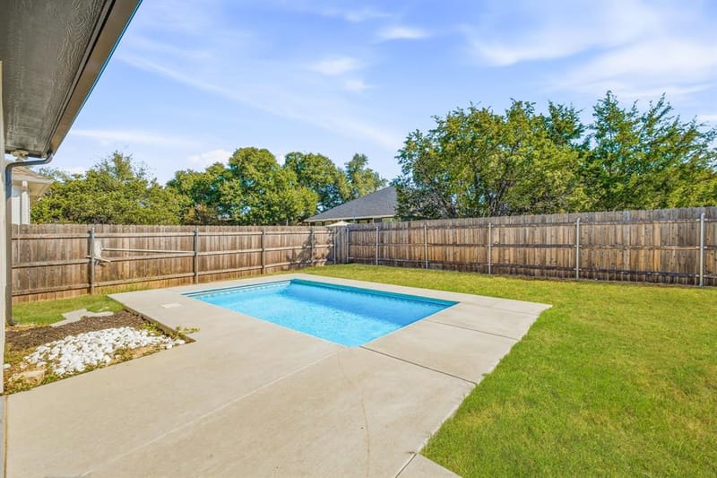 4825 Wichita Street, Granbury TX 76048 - Photo 22