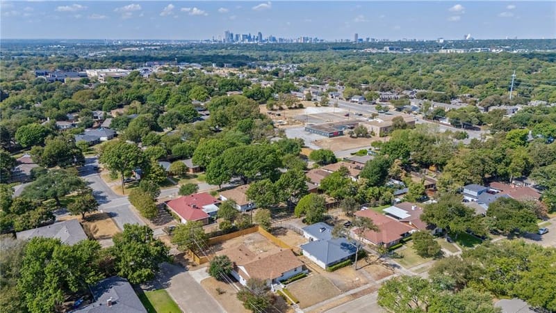 2361 Pinebluff Drive, Dallas TX 75228 - Photo 18