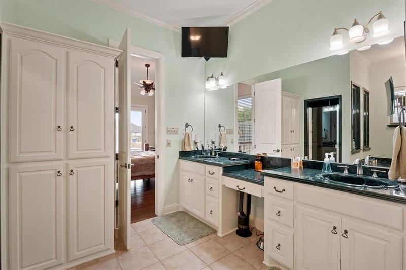 7211 Hamilton Drive, Midlothian TX 76065 - Photo 8