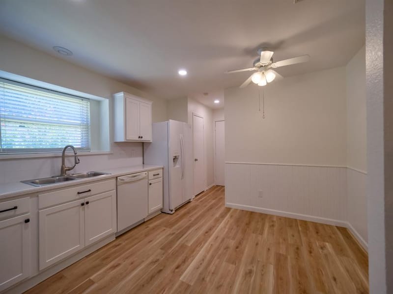 2336 Carlisle Court, Grand Prairie TX 75052 - Photo 13