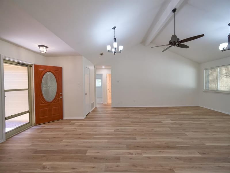 2336 Carlisle Court, Grand Prairie TX 75052 - Photo 7