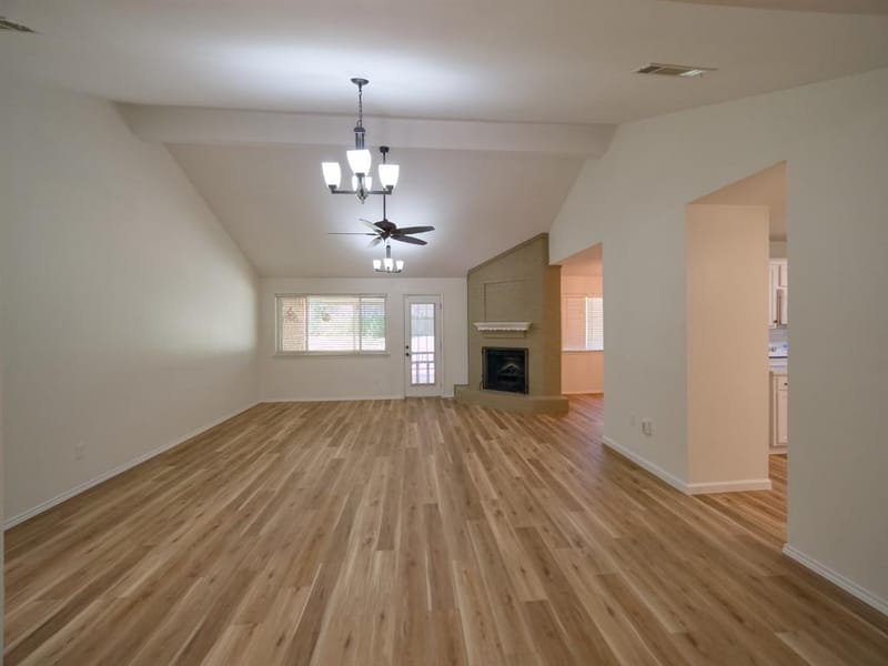 2336 Carlisle Court, Grand Prairie TX 75052 - Photo 9