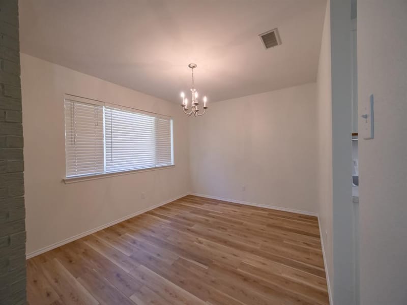 2336 Carlisle Court, Grand Prairie TX 75052 - Photo 10