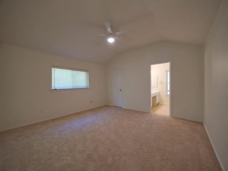 2336 Carlisle Court, Grand Prairie TX 75052 - Photo 18